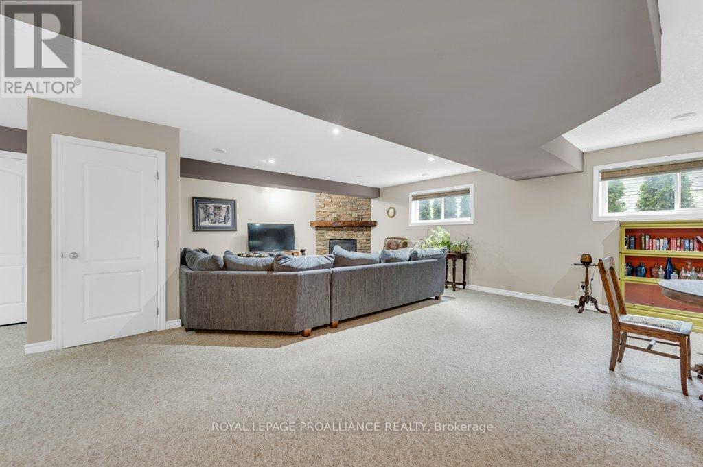 












1 PIER DRIVE

,
Brighton,




Ontario
K0K1H0

