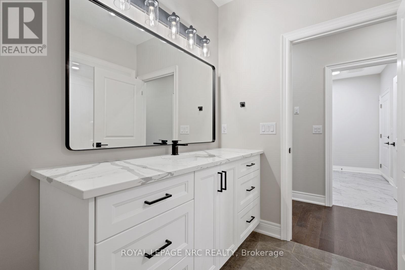 












734 CLARENCE STREET

,
Port Colborne (Sugarloaf),




Ontario
L3K0A8

