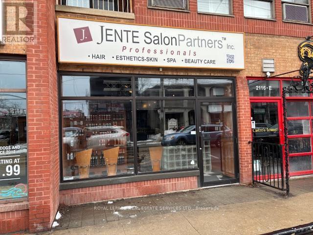 












C & D - 2116 QUEEN STREET E

,
Toronto,




Ontario
M4E1E2


