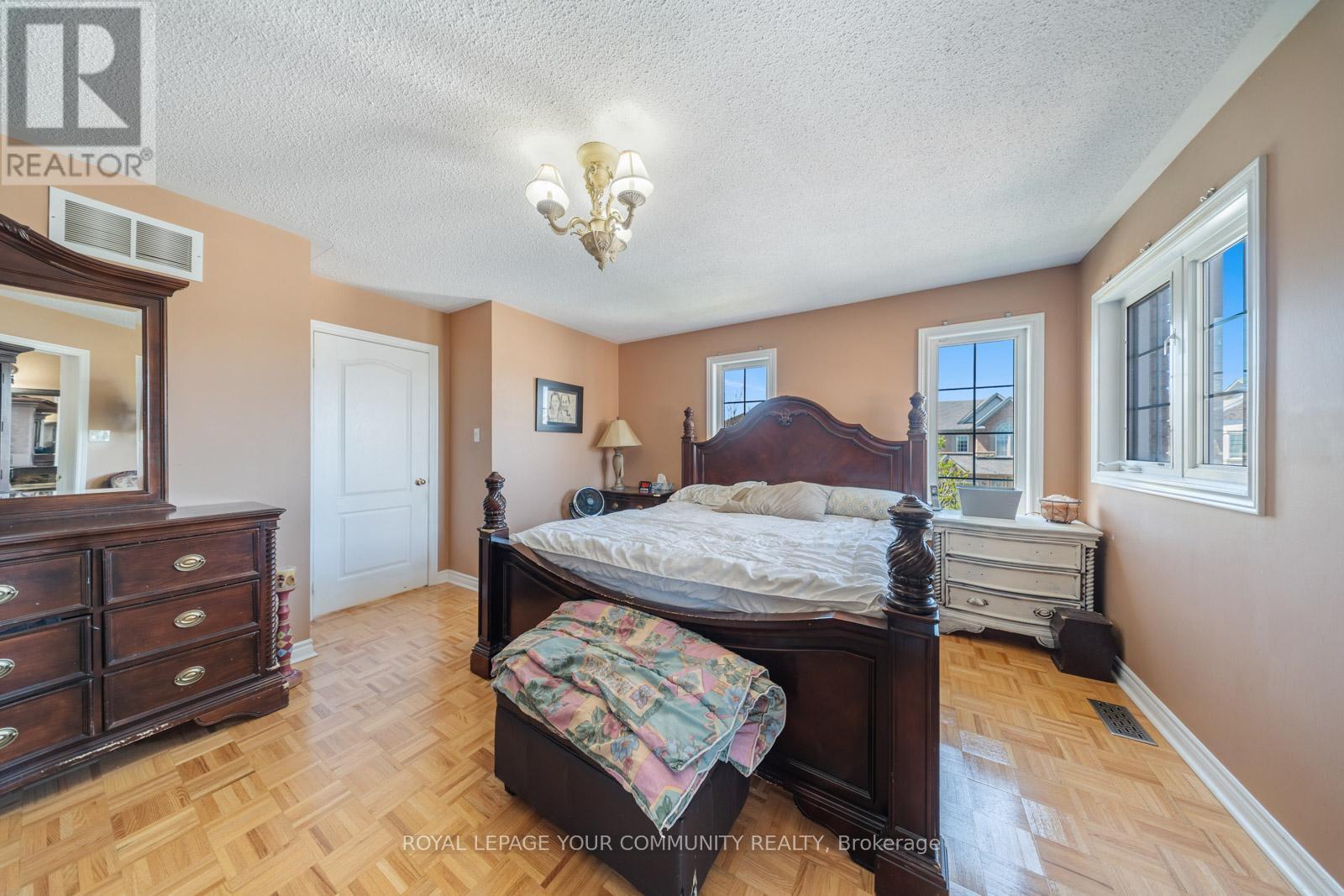 












68 GOYO GATE

,
Vaughan,




Ontario
L6A3T3

