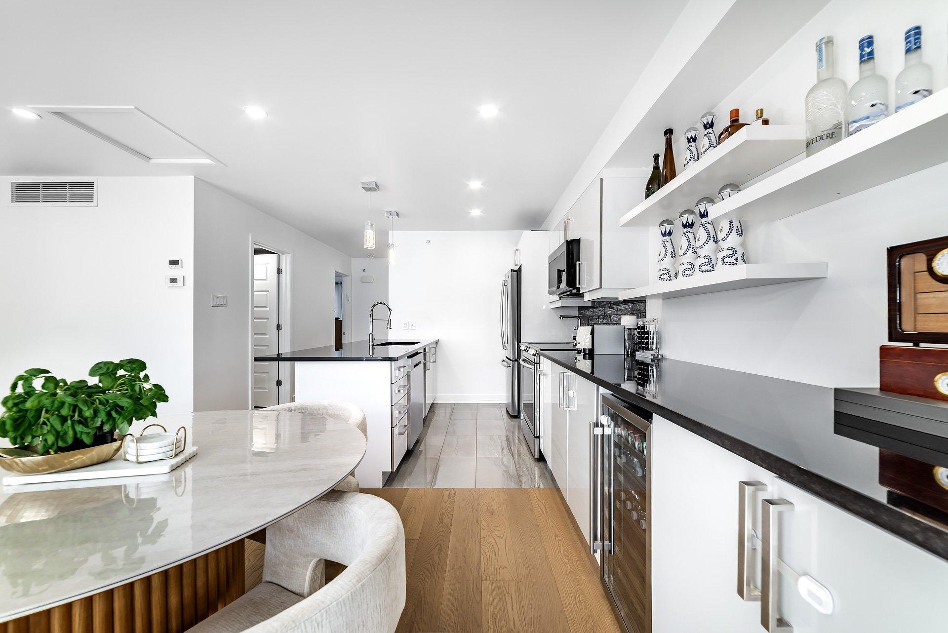 









7373A


Ch. Kildare

,
Côte-Saint-Luc,




QC
H4W0B8

