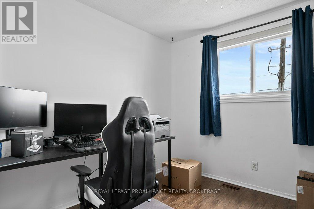












66 - 848 DATZELL LANE

,
Kingston (South of Taylor-Kidd Blvd),




Ontario
K7M7P8

