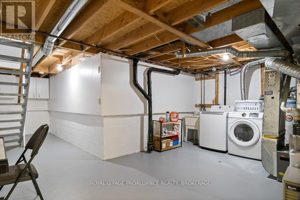












66 - 848 DATZELL LANE

,
Kingston (South of Taylor-Kidd Blvd),




Ontario
K7M7P8

