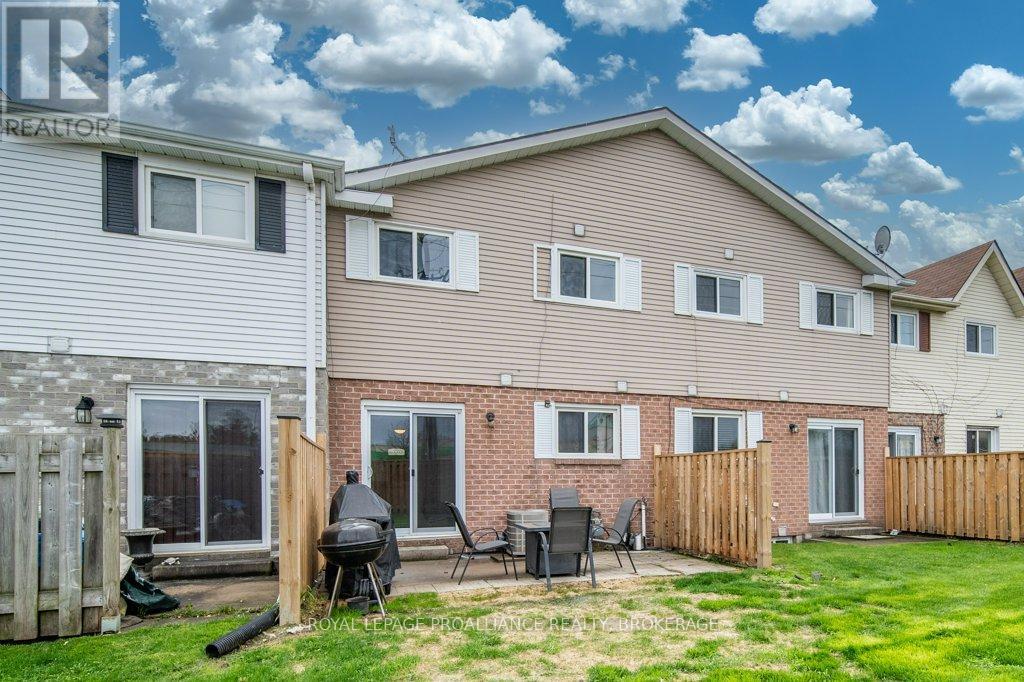 












66 - 848 DATZELL LANE

,
Kingston (South of Taylor-Kidd Blvd),




Ontario
K7M7P8

