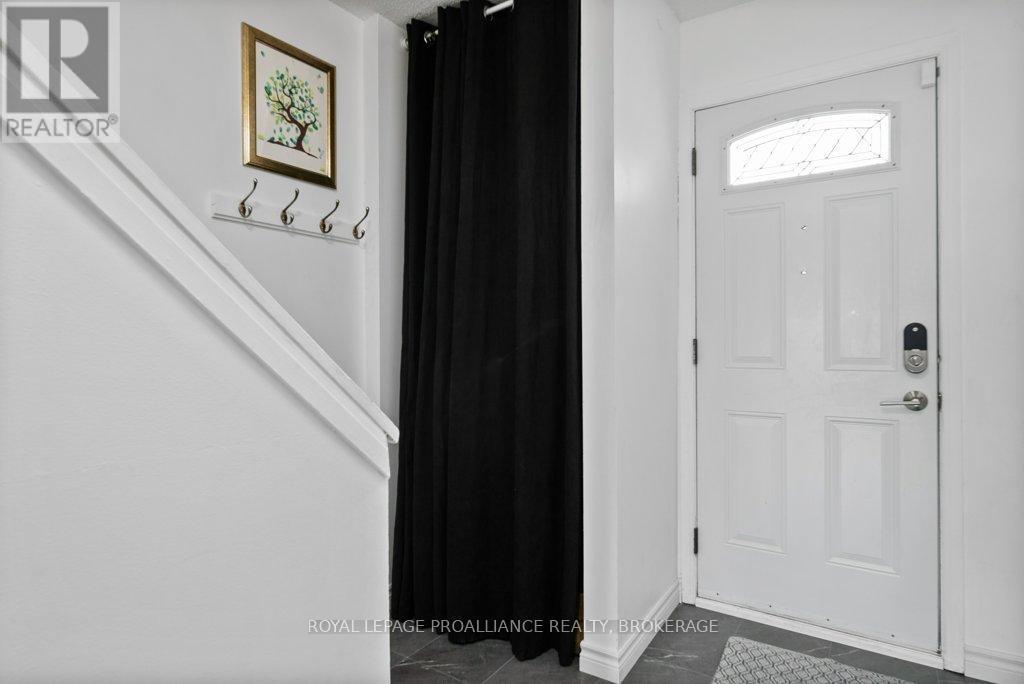 












66 - 848 DATZELL LANE

,
Kingston (South of Taylor-Kidd Blvd),




Ontario
K7M7P8

