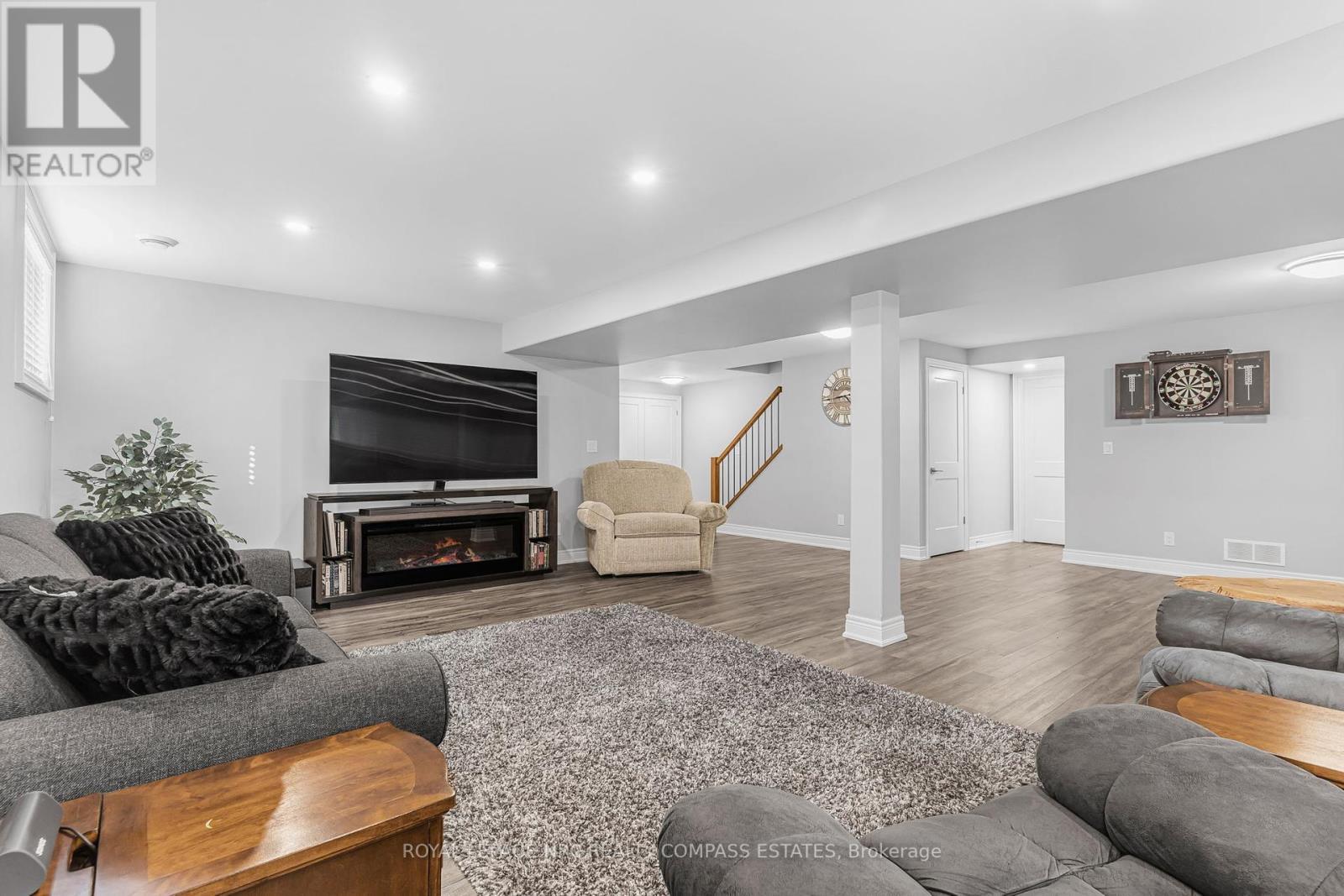 












55 - 180 PORT ROBINSON ROAD

,
Pelham (Fonthill),




Ontario
L0S1E6

