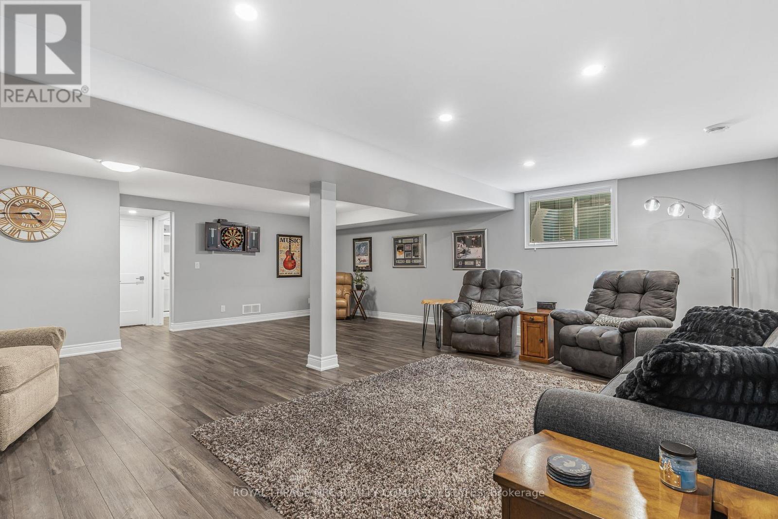












55 - 180 PORT ROBINSON ROAD

,
Pelham (Fonthill),




Ontario
L0S1E6

