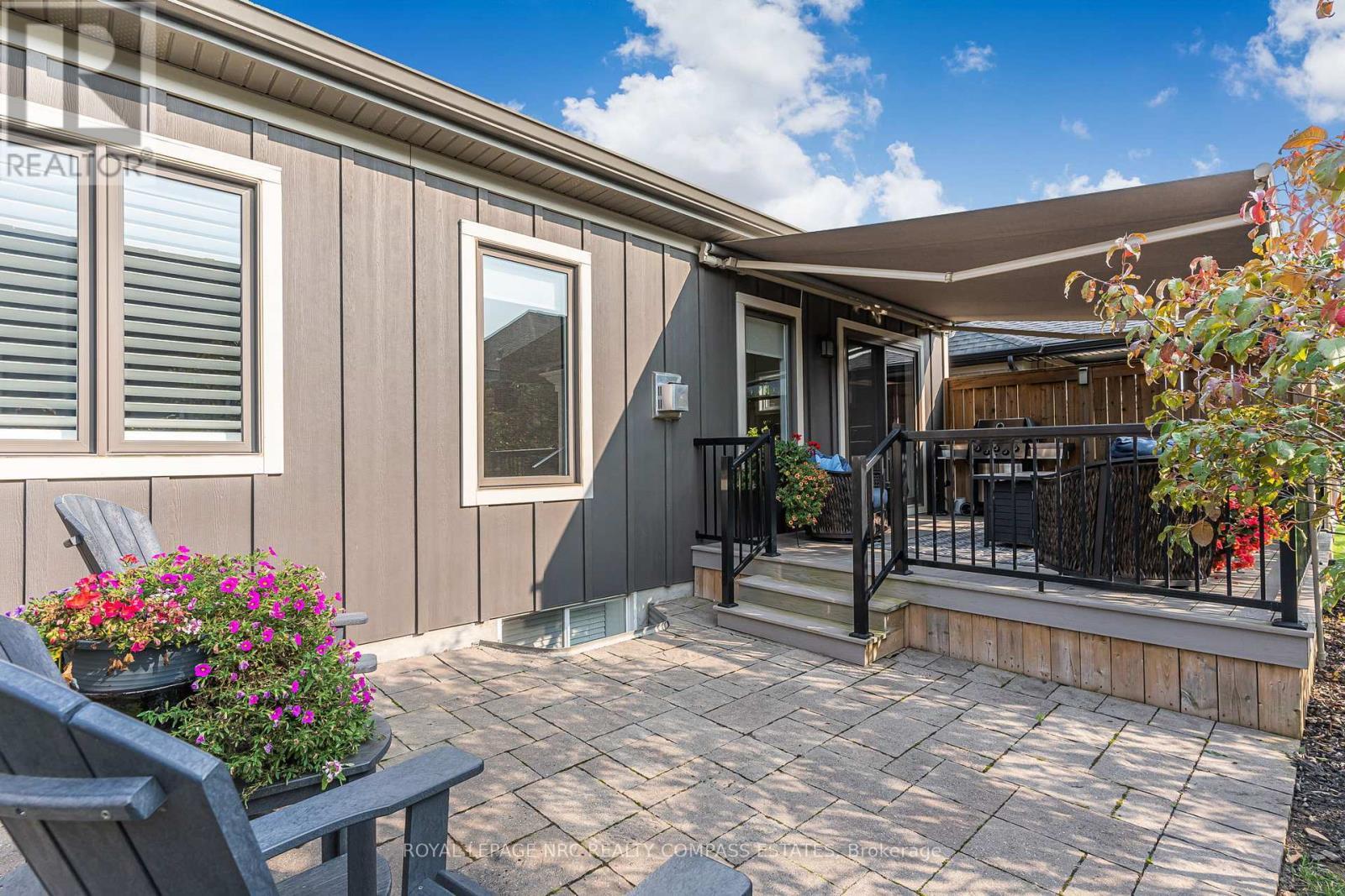 












55 - 180 PORT ROBINSON ROAD

,
Pelham (Fonthill),




Ontario
L0S1E6

