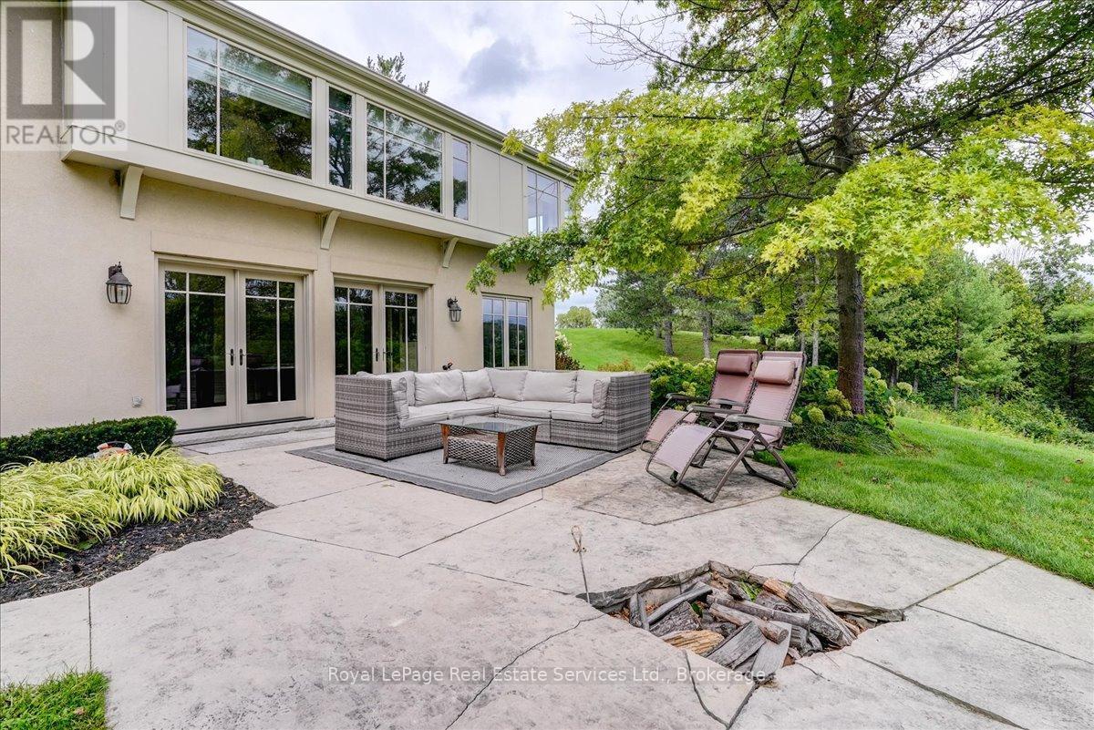 












6150 WALKERS LINE

,
Burlington,




Ontario
L7M0R3

