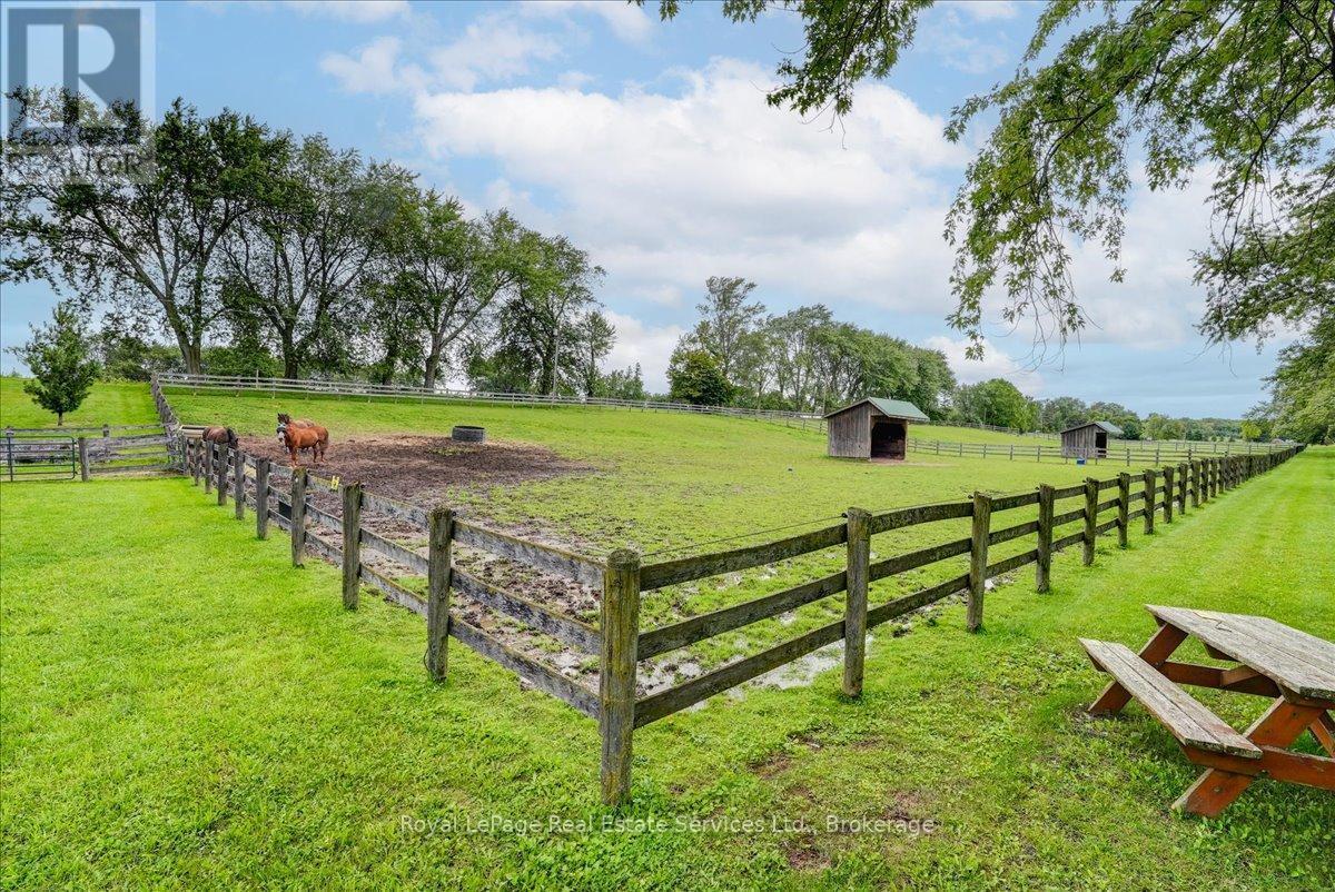 












6150 WALKERS LINE

,
Burlington,




Ontario
L7M0R3

