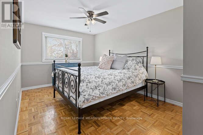 












4A HALL ROAD

,
Halton Hills,




Ontario
L7G4W5

