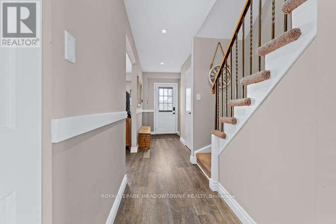 












4A HALL ROAD

,
Halton Hills,




Ontario
L7G4W5


