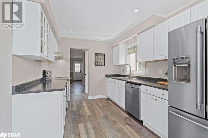 












4A HALL Road

,
Georgetown,




Ontario
L7G4W5

