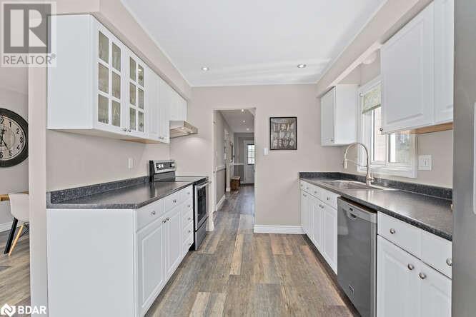 












4A HALL Road

,
Georgetown,




Ontario
L7G4W5

