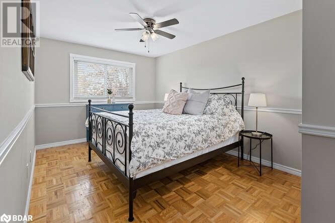 












4A HALL Road

,
Georgetown,




Ontario
L7G4W5

