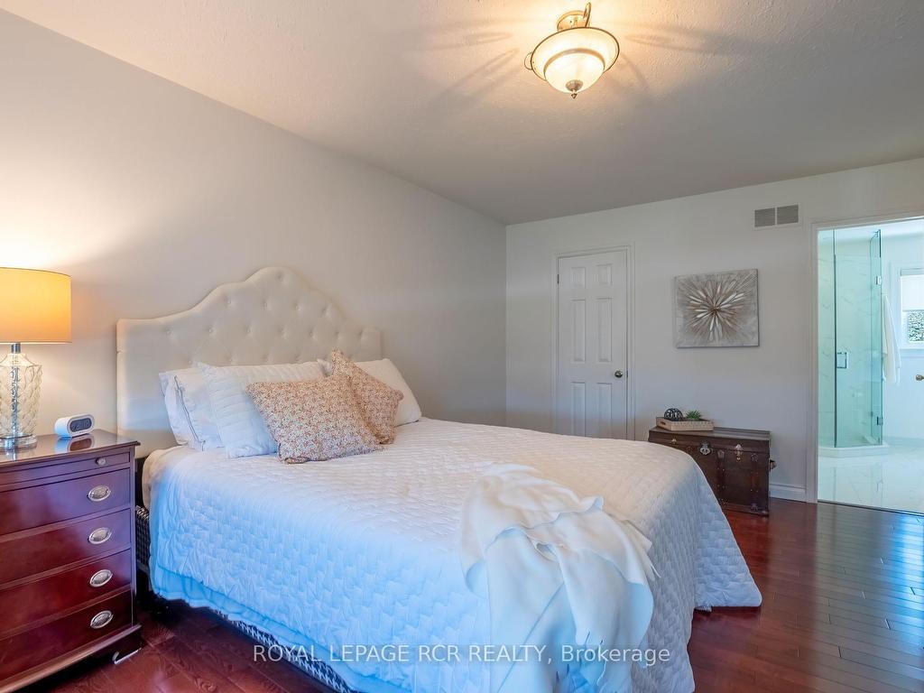 









4


Hill

Street,
Erin,




ON
N0B 1Z0

