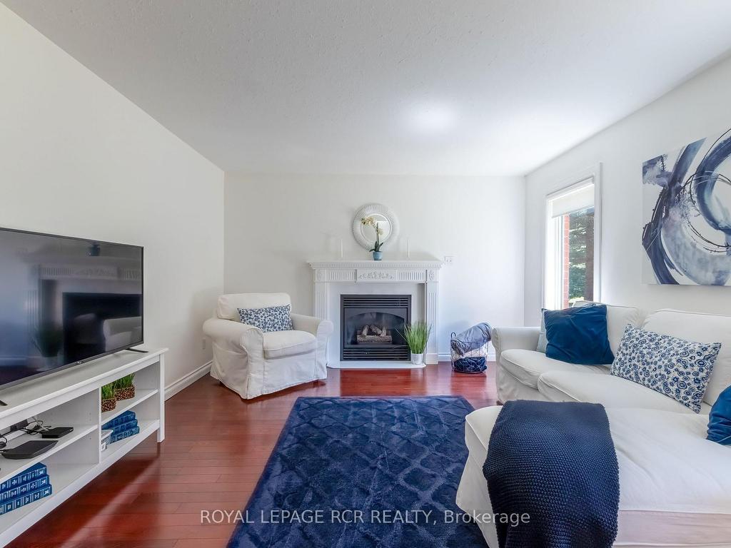 









4


Hill

Street,
Erin,




ON
N0B 1Z0

