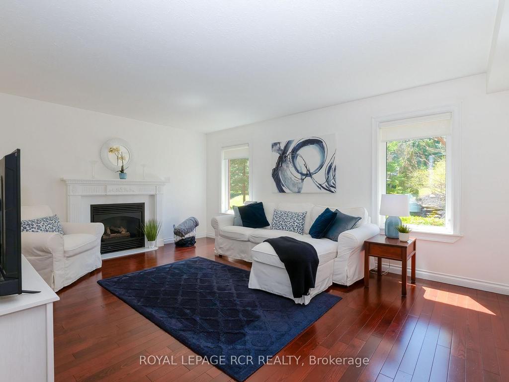 









4


Hill

Street,
Erin,




ON
N0B 1Z0

