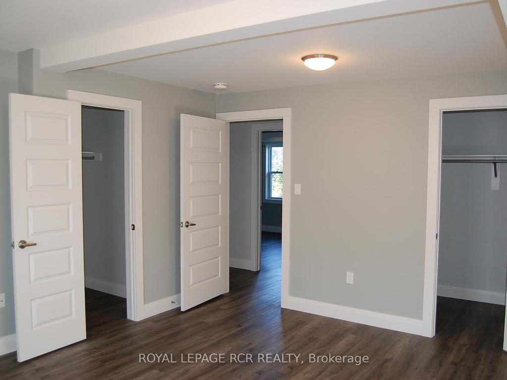 









295A


Broadway

N/A, 2,
Orangeville,




ON
L9W 1L2

