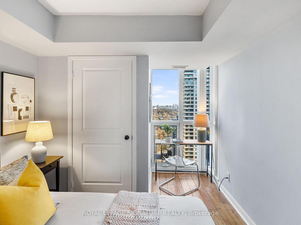 









4968


Yonge

Street, 3005,
Toronto,




ON
M2N 7G9

