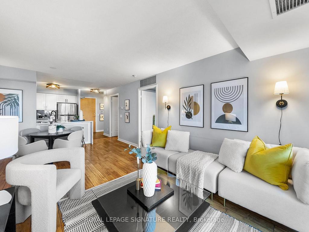 









4968


Yonge

Street, 3005,
Toronto,




ON
M2N 7G9

