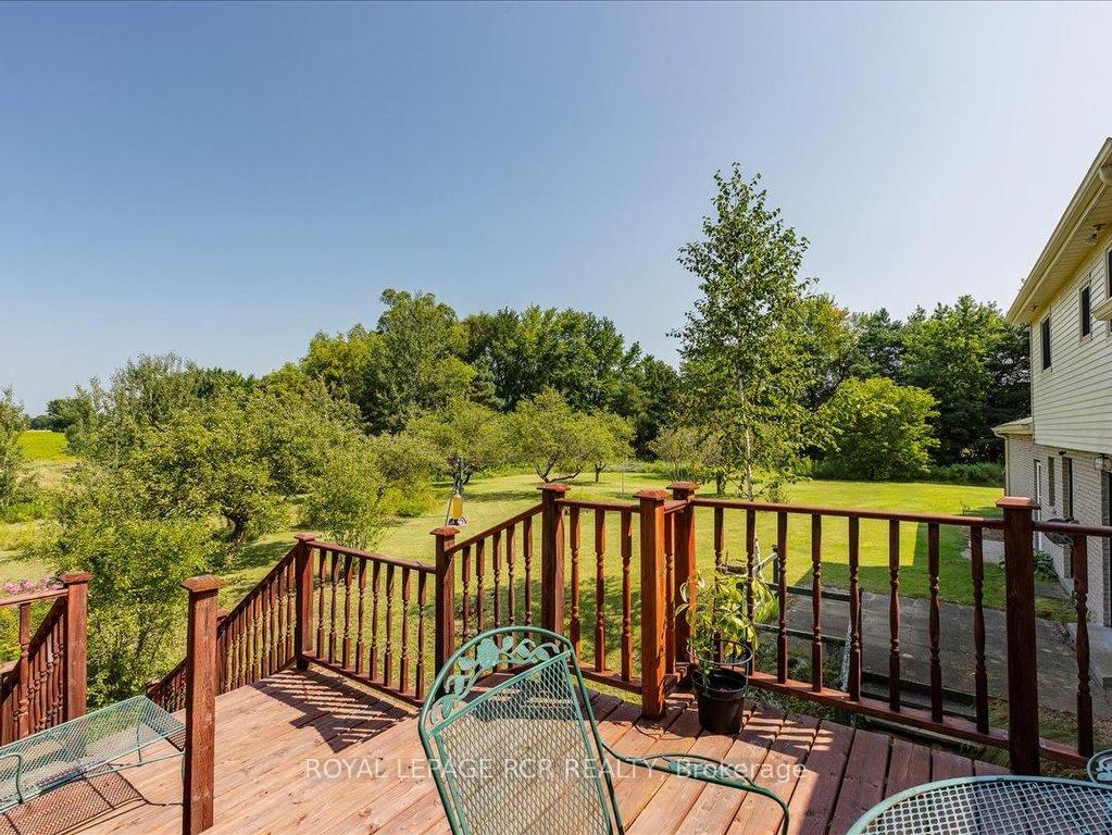 









3990


Mount Albert

Road,
East Gwillimbury,




ON
L0G 1V0

