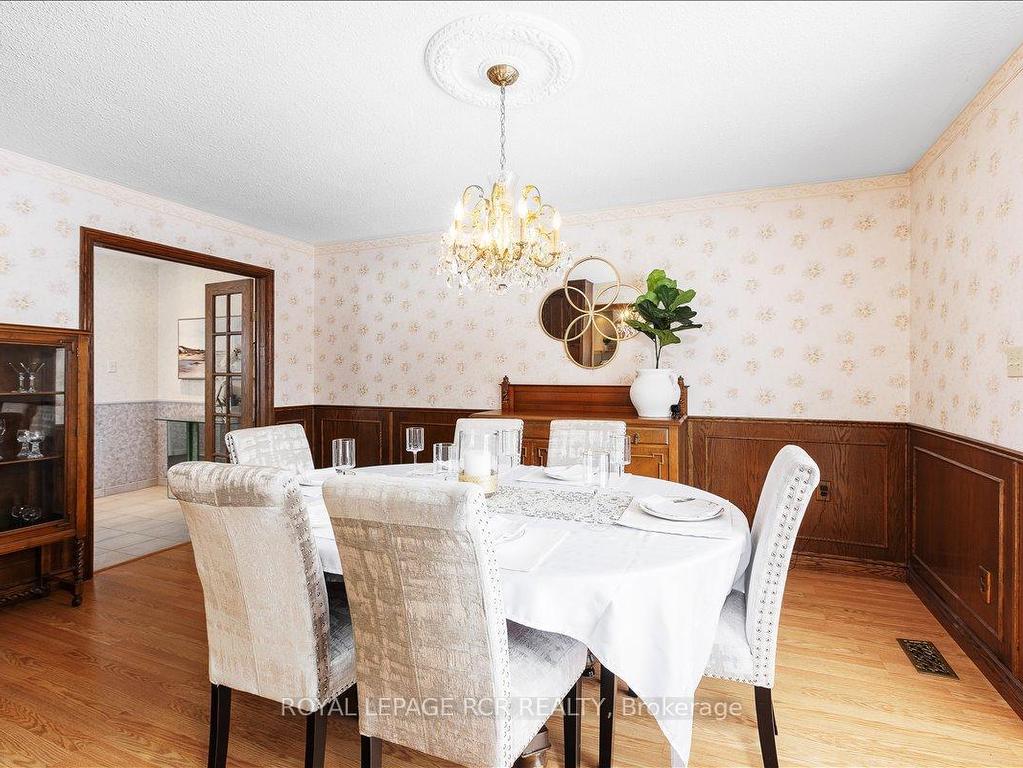 









3990


Mount Albert

Road,
East Gwillimbury,




ON
L0G 1V0

