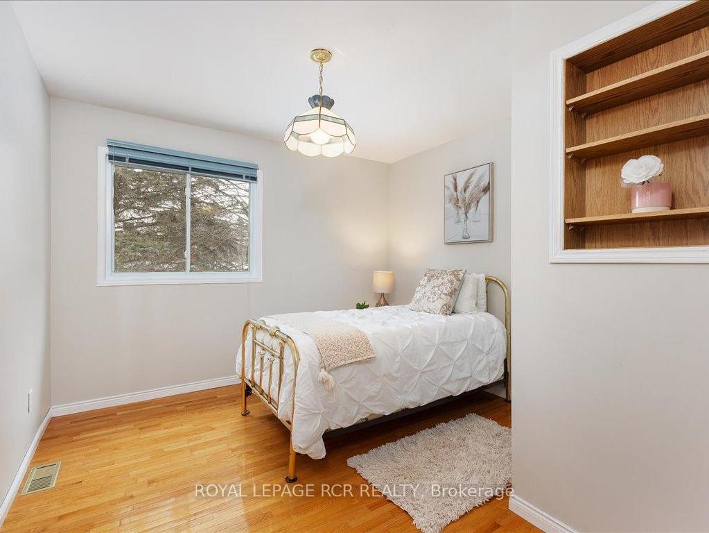 









3990


Mount Albert

Road,
East Gwillimbury,




ON
L0G 1V0

