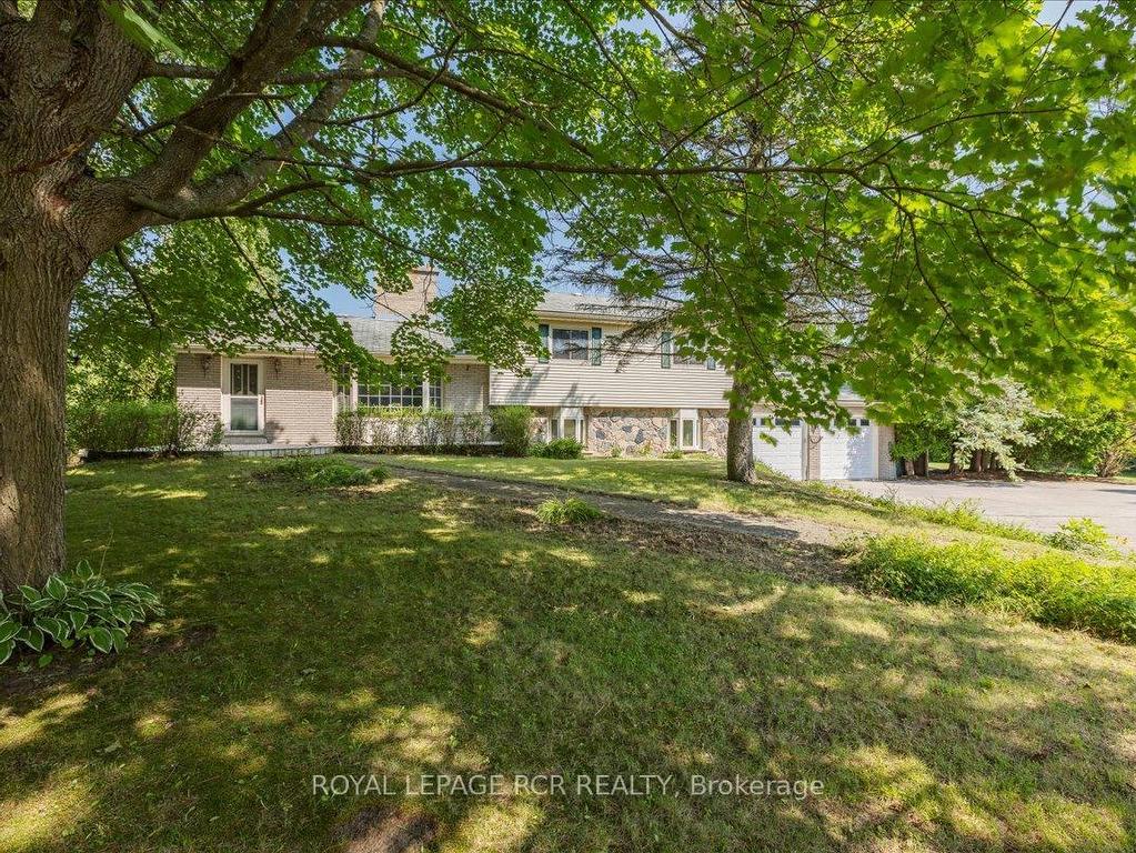 









3990


Mount Albert

Road,
East Gwillimbury,




ON
L0G 1V0

