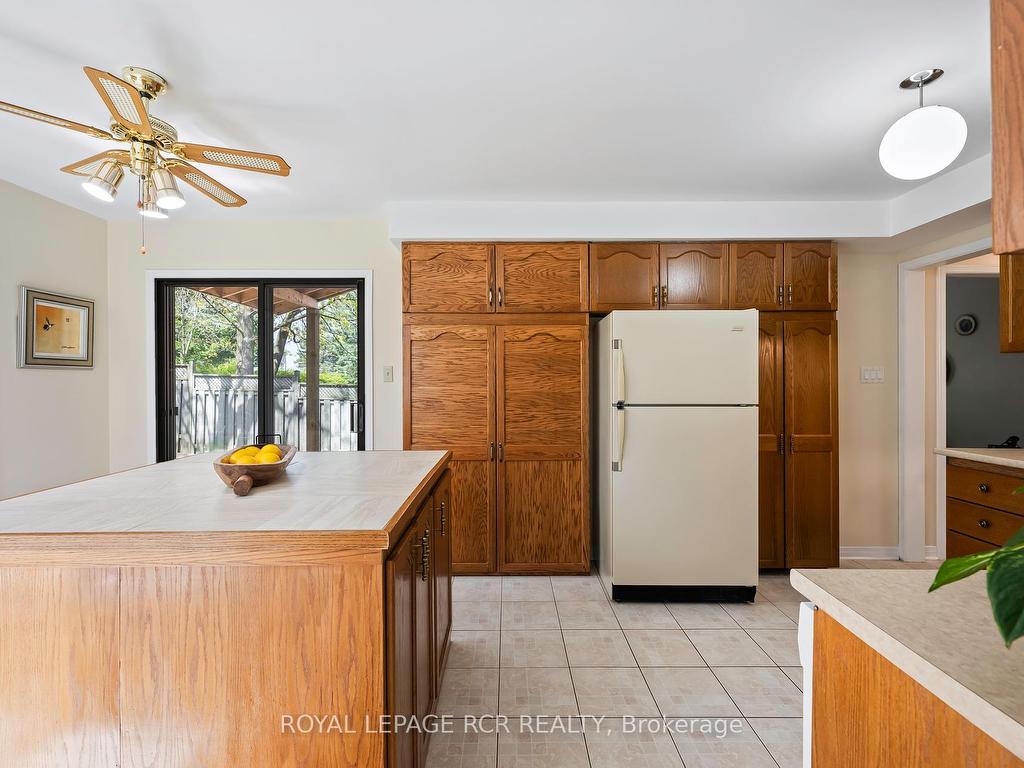 









243


Beechfield

Crescent,
Orangeville,




ON
L9W 4N3

