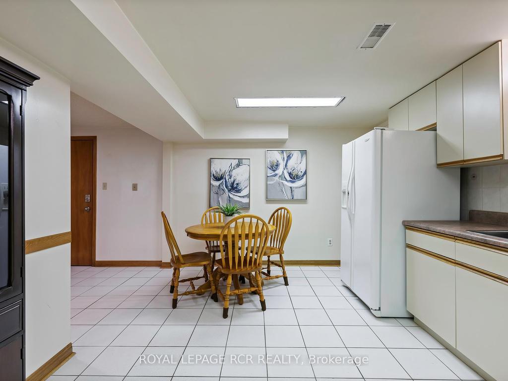 









243


Beechfield

Crescent,
Orangeville,




ON
L9W 4N3

