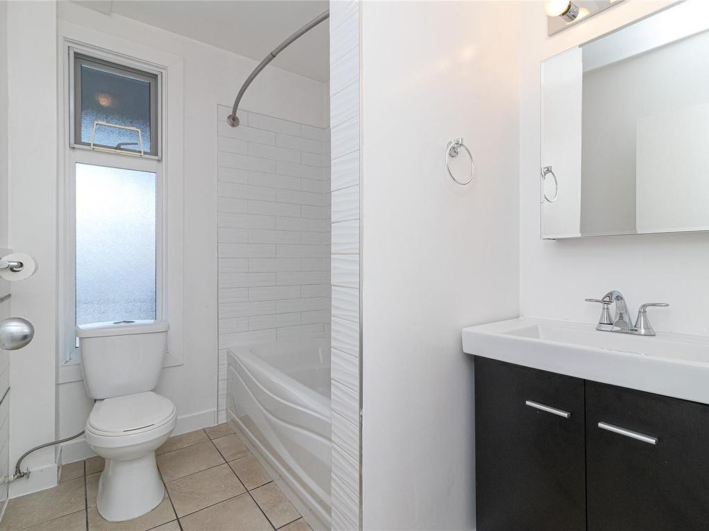 









2335


Howard

St,
Victoria,




BC
V8R 4K8

