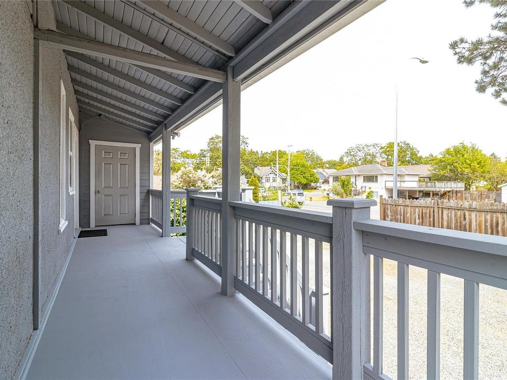 









2335


Howard

St,
Victoria,




BC
V8R 4K8

