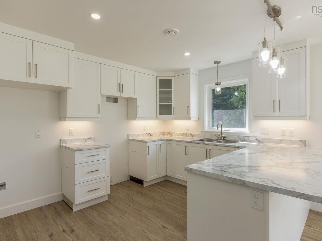 












52 Kara Anne Court

,
New Minas,




NS
B4N 0H6

