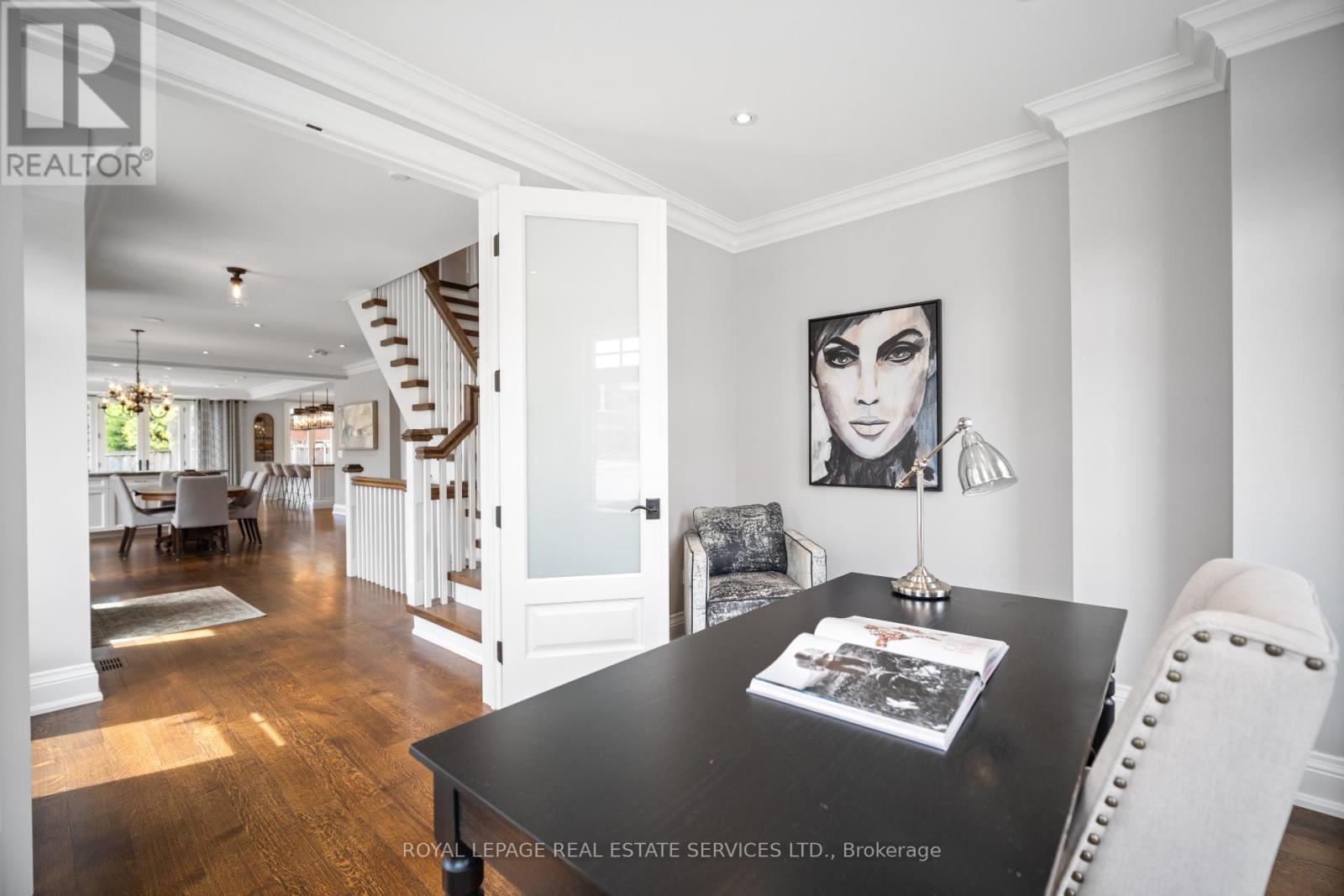 












546 PRINCE EDWARD DRIVE N

,
Toronto,




Ontario
M8X2M7

