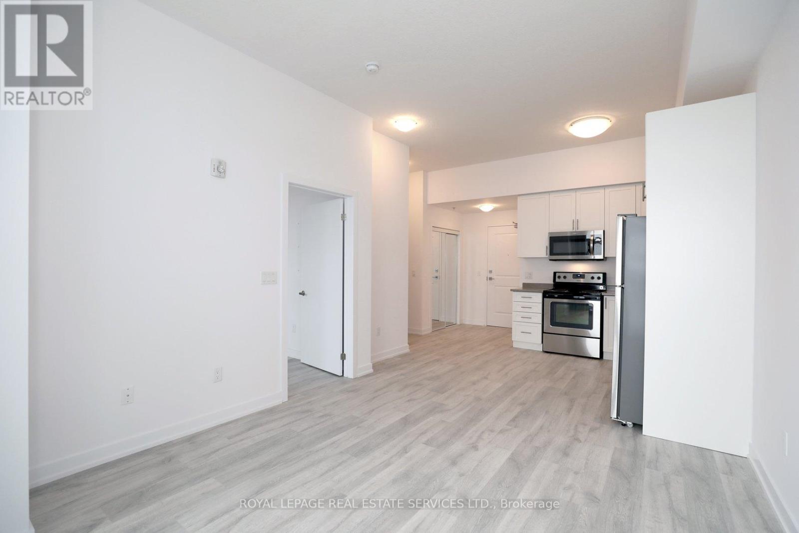 












809 - 2486 OLD BRONTE ROAD

,
Oakville,




Ontario
L6M4J2

