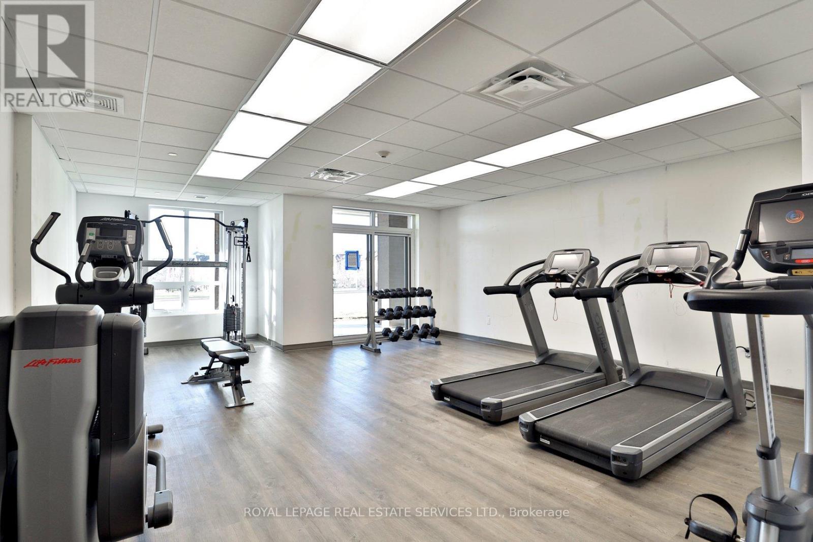












809 - 2486 OLD BRONTE ROAD

,
Oakville,




Ontario
L6M4J2

