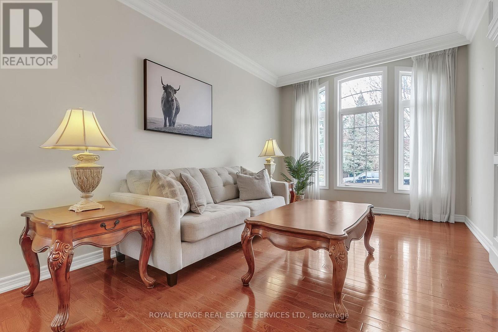 












2444 SALCOME DRIVE

,
Oakville,




Ontario
L6H7N5

