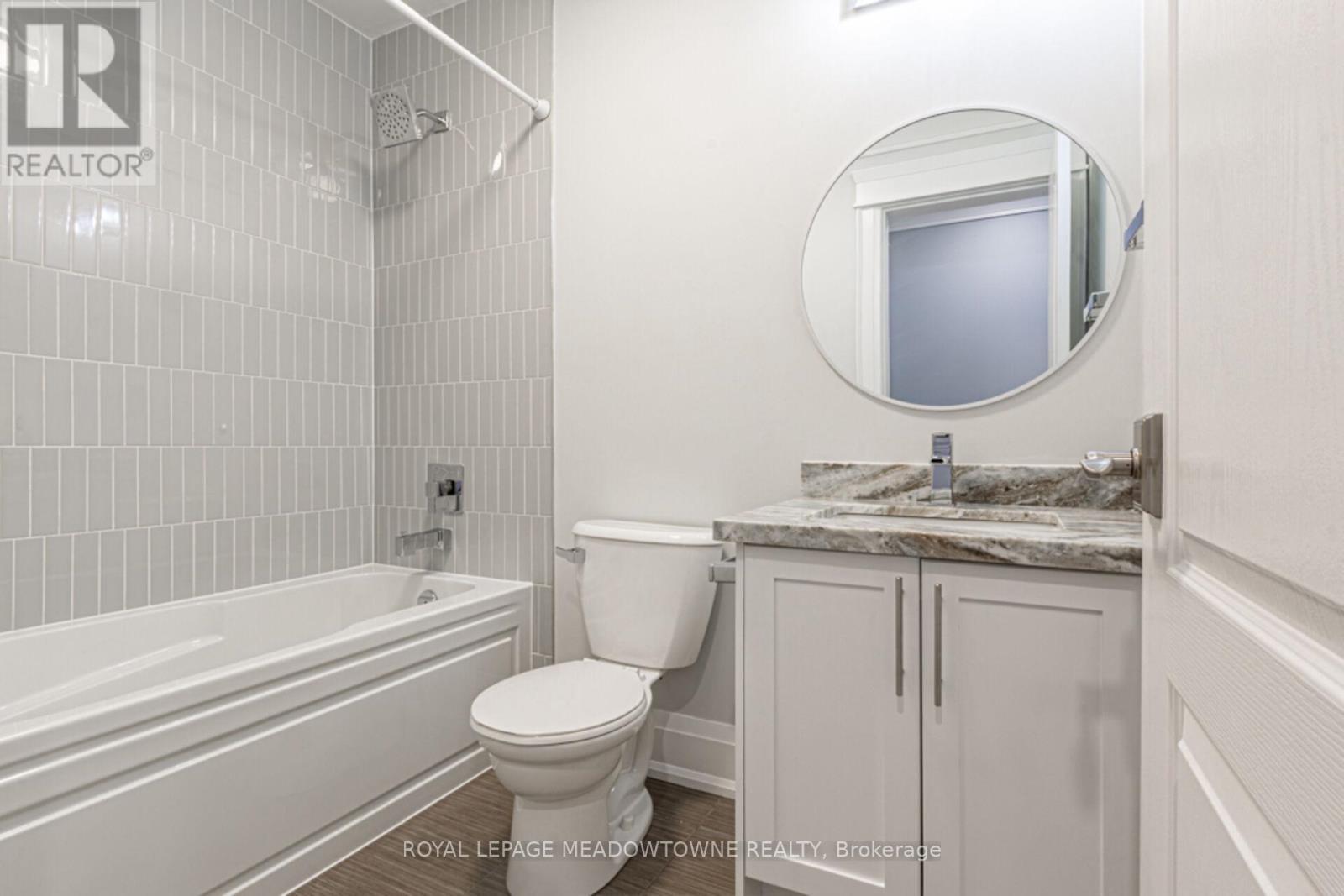 












729 WETTLAUFER TERRACE

,
Milton,




Ontario
L9T8M8

