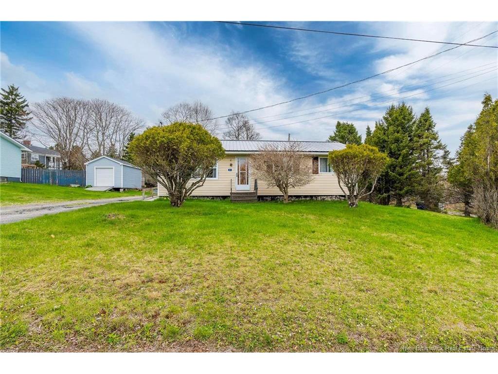 









4


Hillside

DR,
Blacks Harbour,




NB
E5H 1H5

