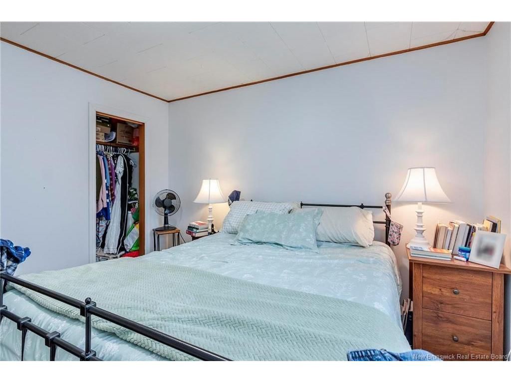 









4


Hillside

DR,
Blacks Harbour,




NB
E5H 1H5

