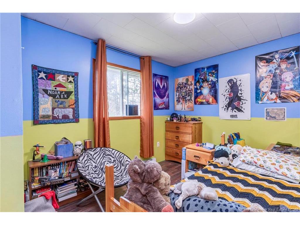 









4


Hillside

DR,
Blacks Harbour,




NB
E5H 1H5

