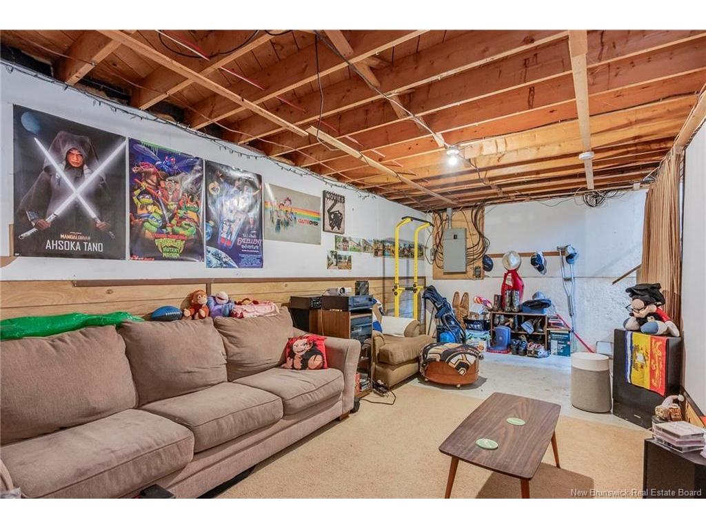 









4


Hillside

DR,
Blacks Harbour,




NB
E5H 1H5

