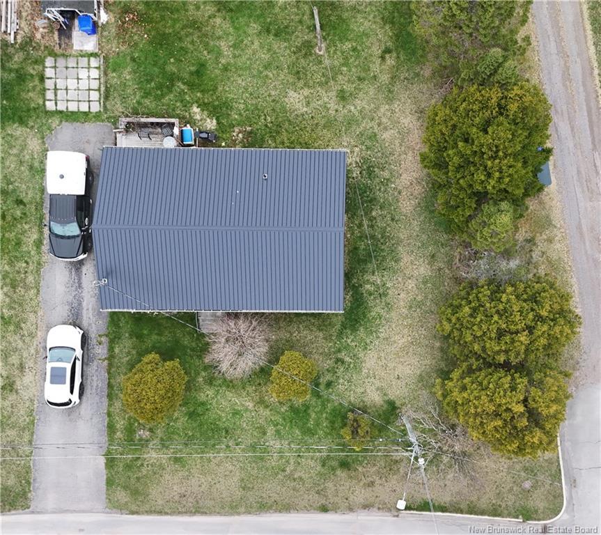 









4


Hillside

DR,
Blacks Harbour,




NB
E5H 1H5

