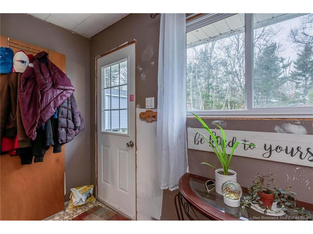 









4


Hillside

DR,
Blacks Harbour,




NB
E5H 1H5

