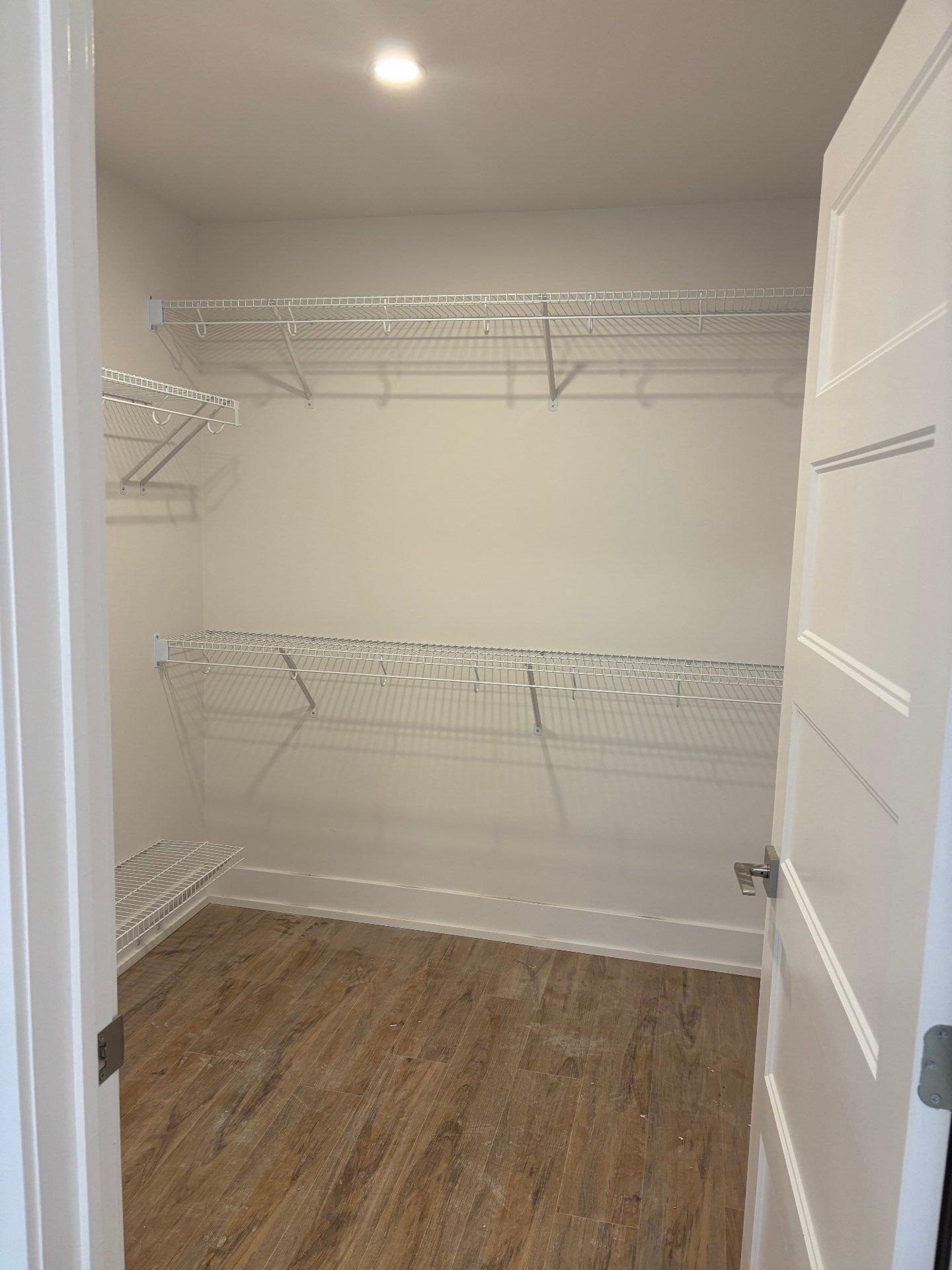 









20


Rue d'Ambre

, 402,
Candiac,




QC
J5S0S3

