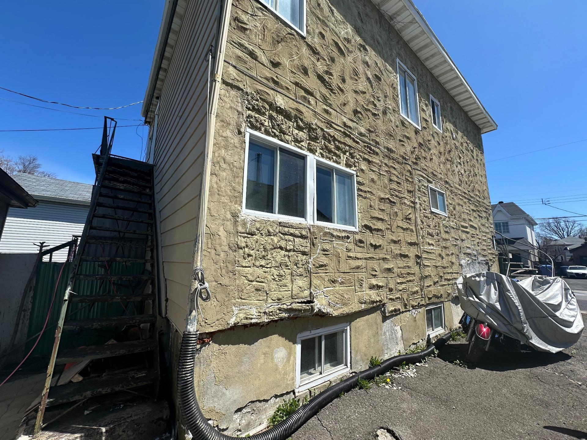 









53

 - 61


Rue Prévost

,
Longueuil (Le Vieux-Longueuil),




QC
J4J1H2

