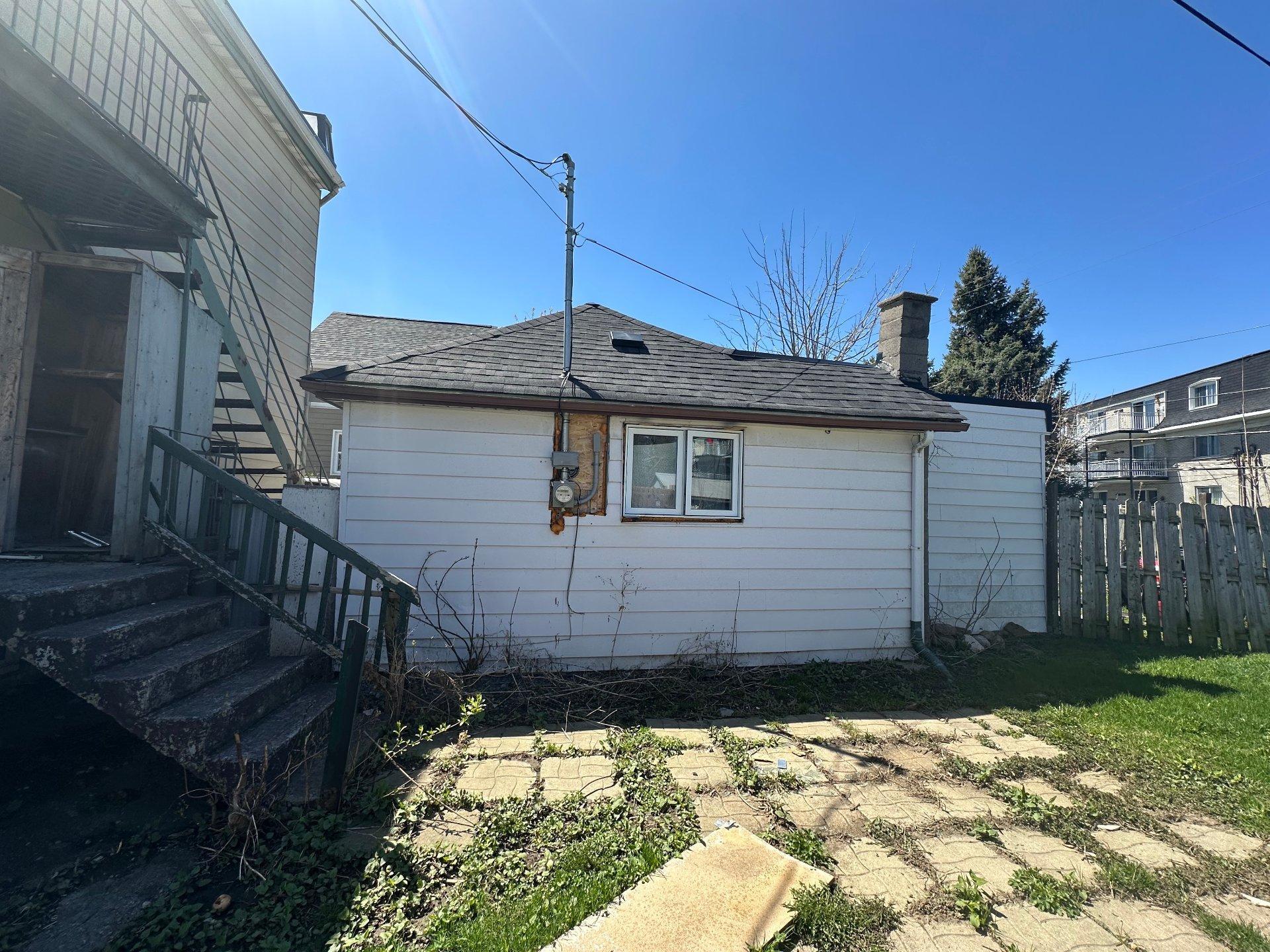 









53

 - 61


Rue Prévost

,
Longueuil (Le Vieux-Longueuil),




QC
J4J1H2

