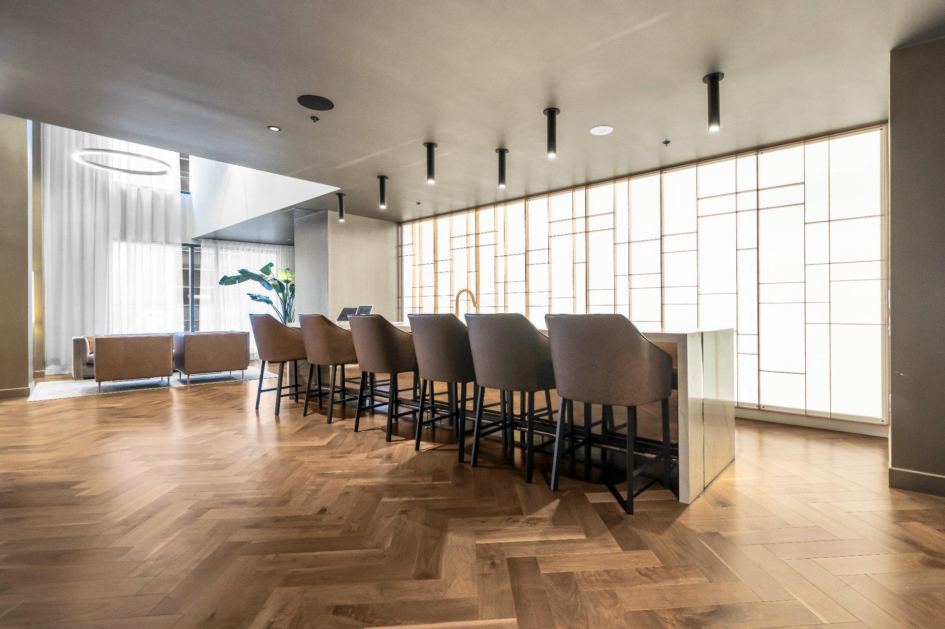 









1188


Rue St-Antoine O.

, 3801,
Montréal (Ville-Marie),




QC
H3C1B4

