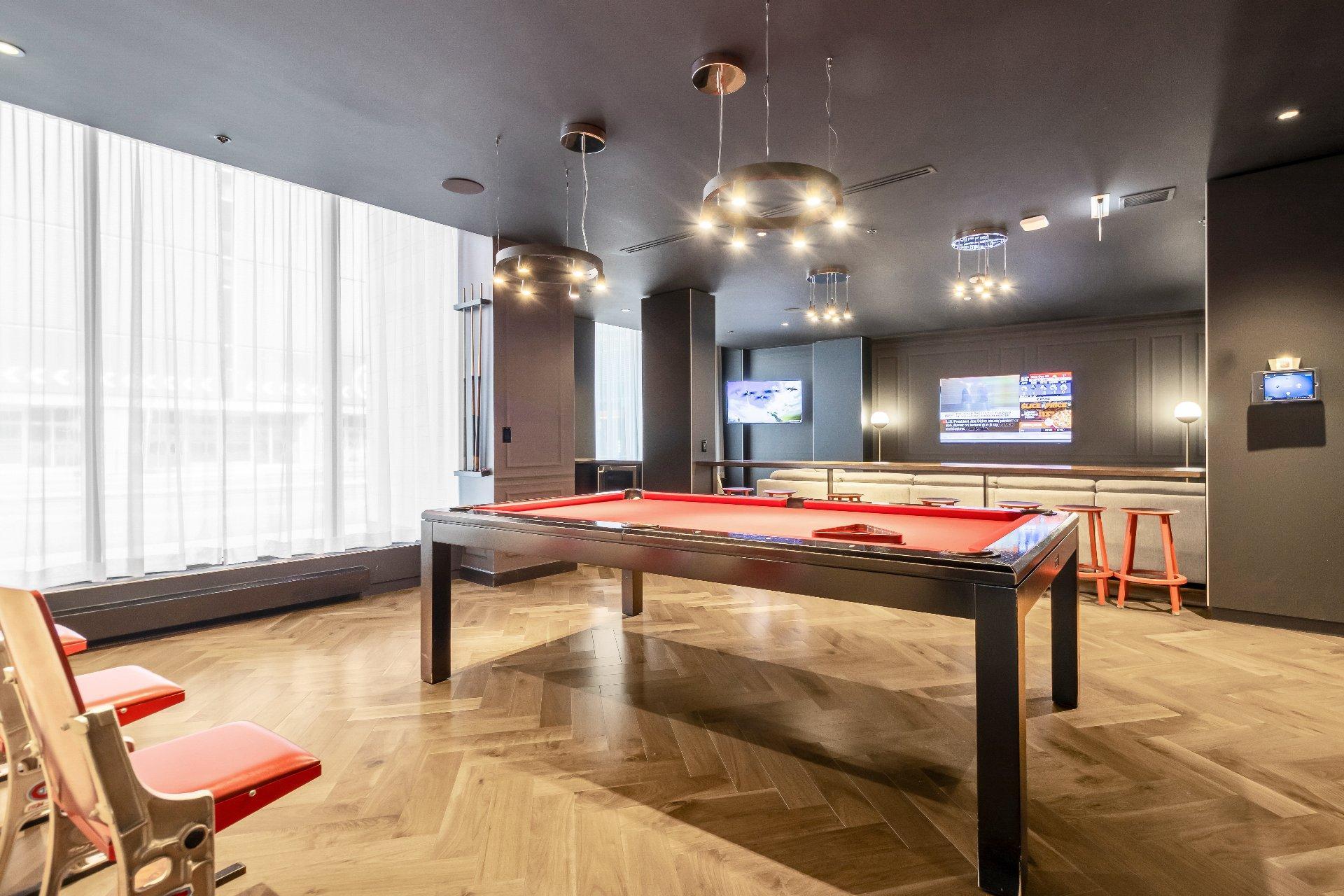 









1188


Rue St-Antoine O.

, 3801,
Montréal (Ville-Marie),




QC
H3C1B4

